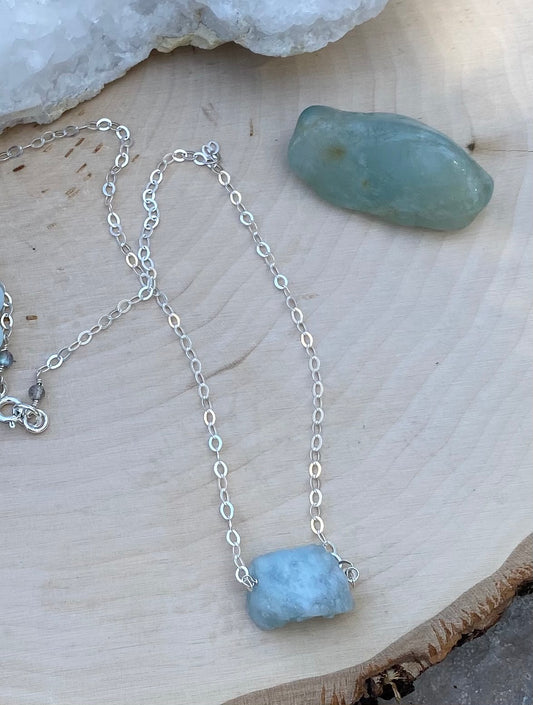 Aquamarine free form sterling silver necklace